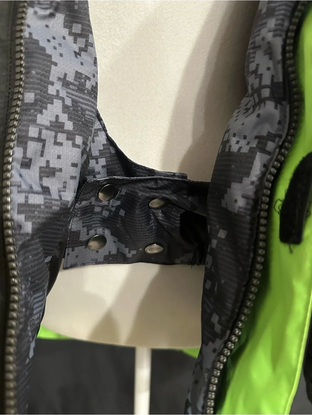 Free Country lightweight waterproof
